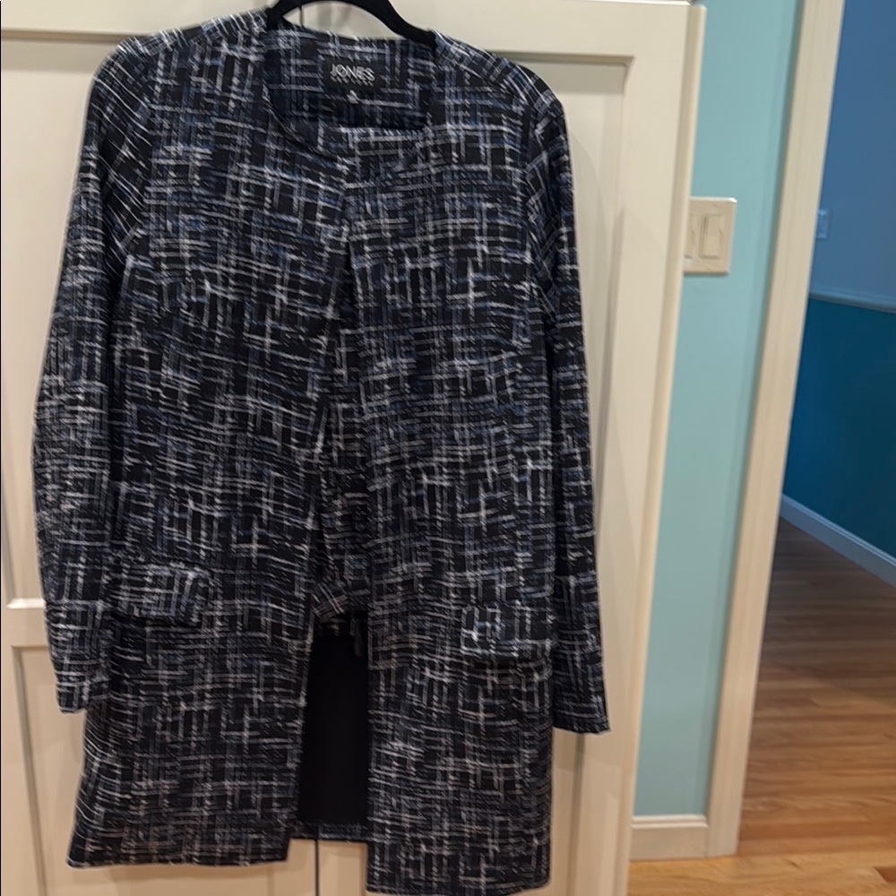 Jones New York Navy and White Patterned Blazer